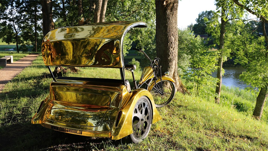 Glow Taxi Gold Edition 1