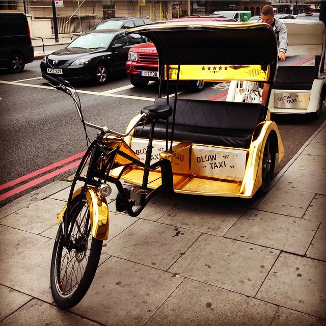 Rickshaw Velorikšas London Gold